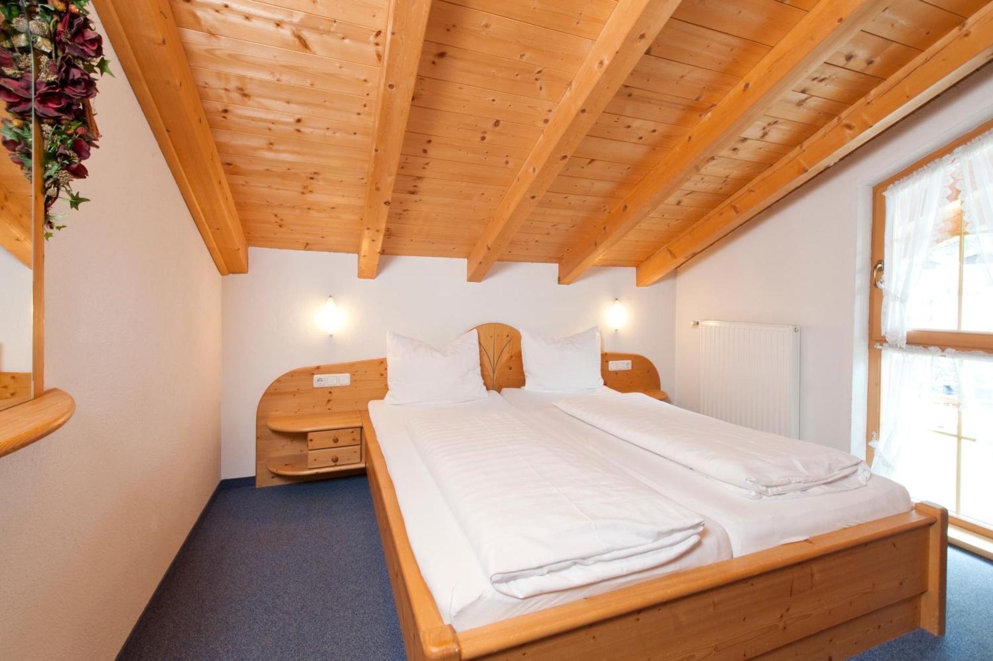 Mallaun Hotel.Erlebnis See Bagian luar foto