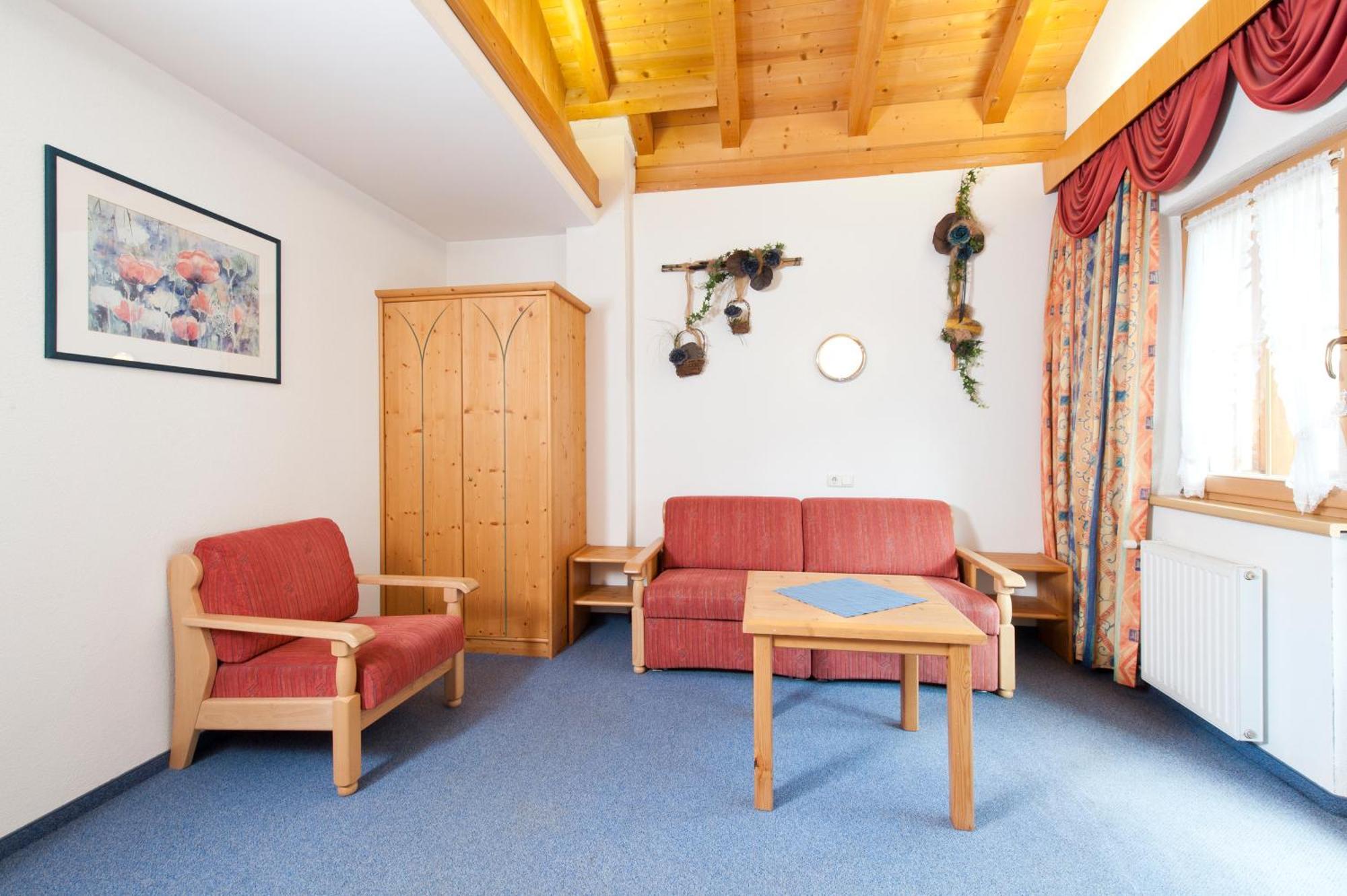 Mallaun Hotel.Erlebnis See Bagian luar foto