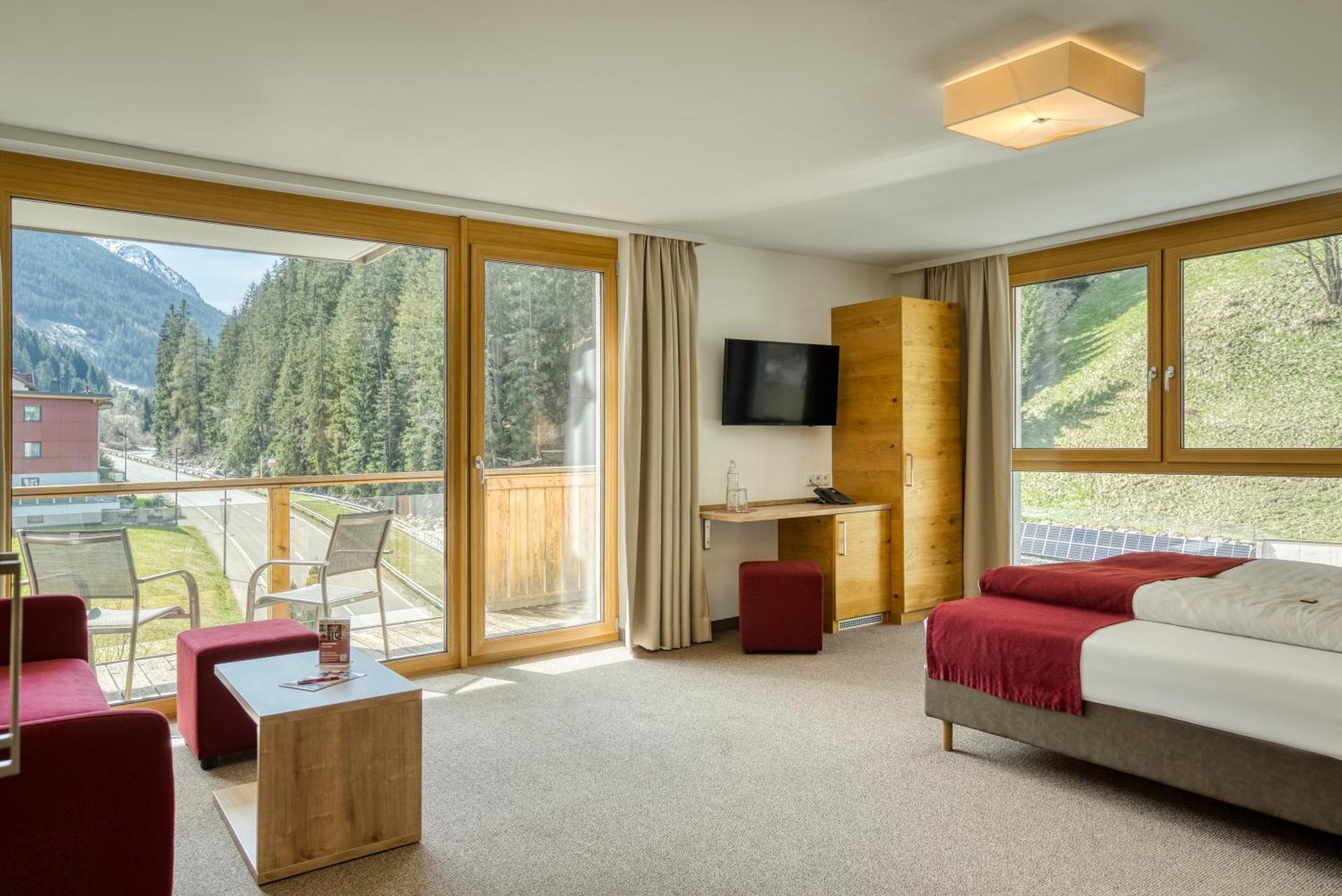 Mallaun Hotel.Erlebnis See Bagian luar foto