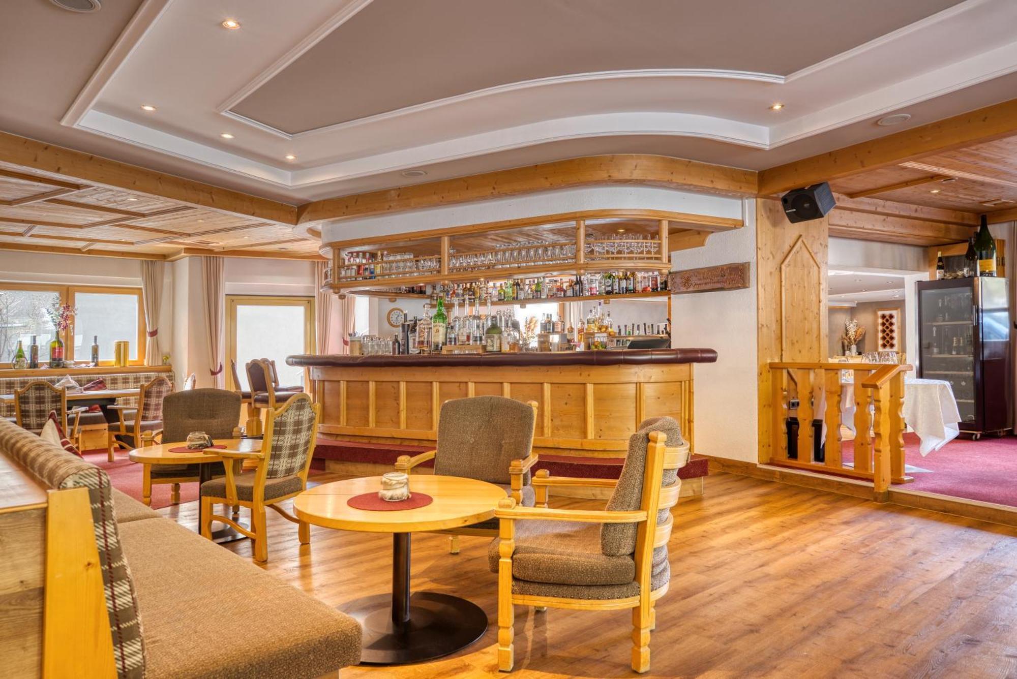Mallaun Hotel.Erlebnis See Bagian luar foto